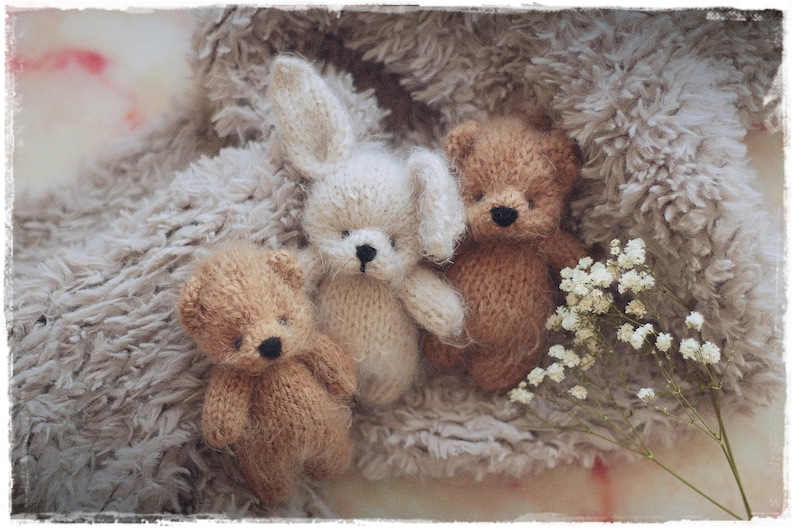 Little Bear & Bunny Knitting Pattern