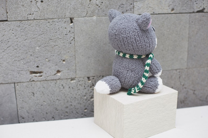 Benny Cat Knitting Pattern