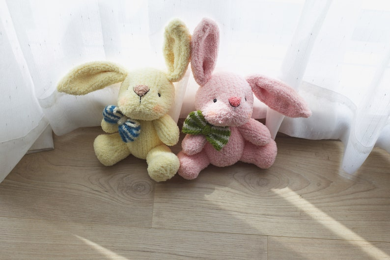 Pecky Bunny Knitting Pattern