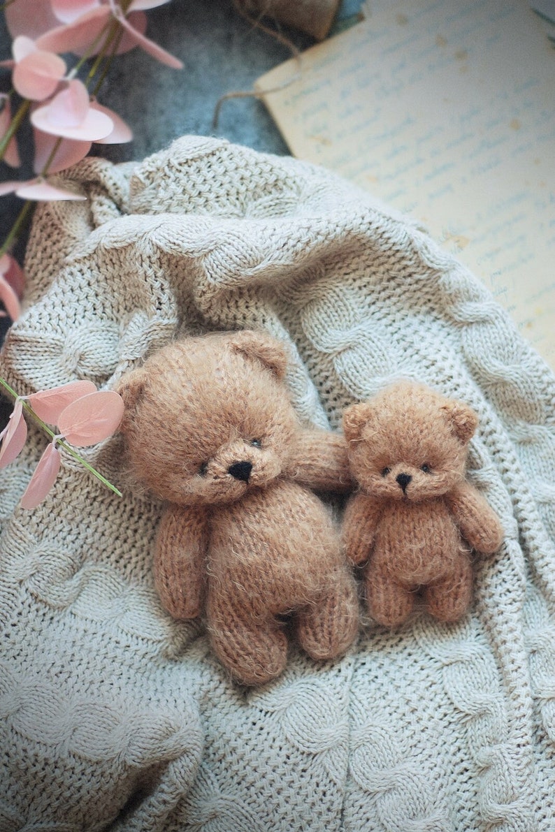 Cinnamon Teddy Bears knitting PATTERN