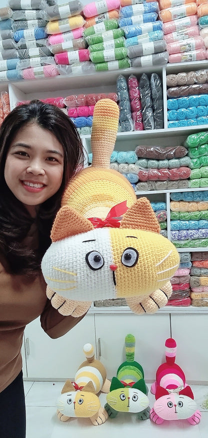 Crochet PATTERN Two-Tone Cat