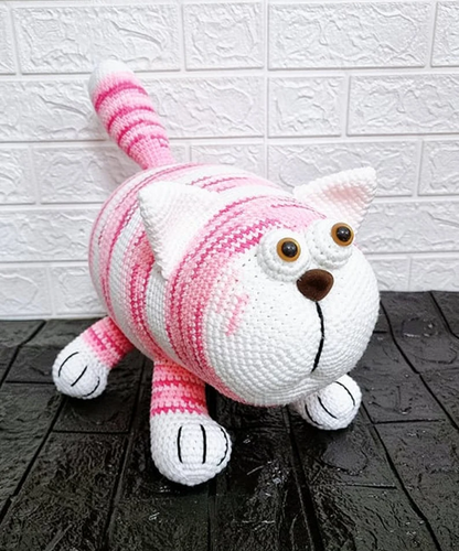 🐱 Fat & Cuddly Cat Crochet Pattern