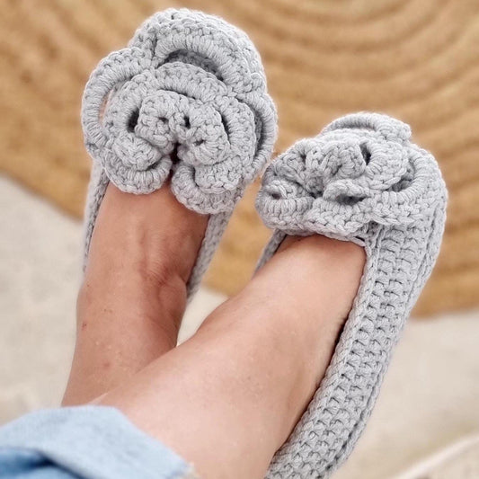 slippers for every size, easy crochet pattern